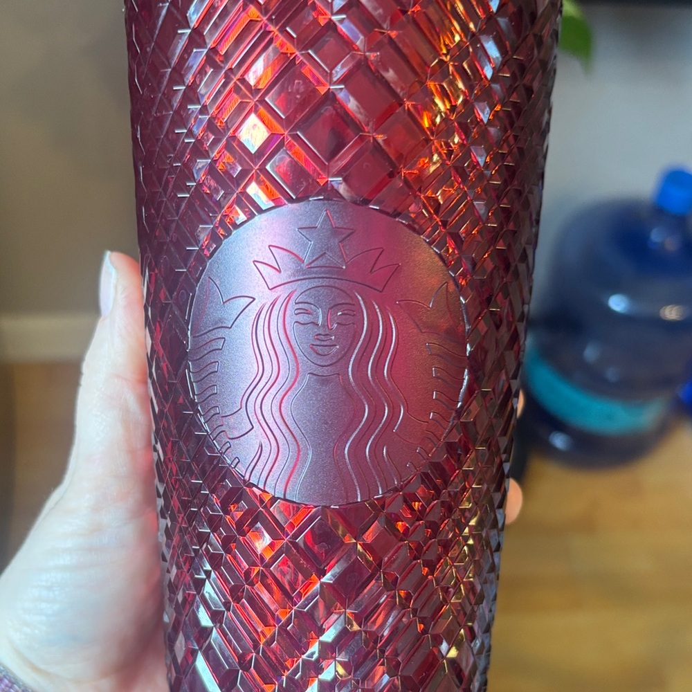 Starbucks 2022 Holiday ‘Merlot’ Wine Burgundy Red Jeweled Venti Tumbler 24oz - Picture 2 of 6